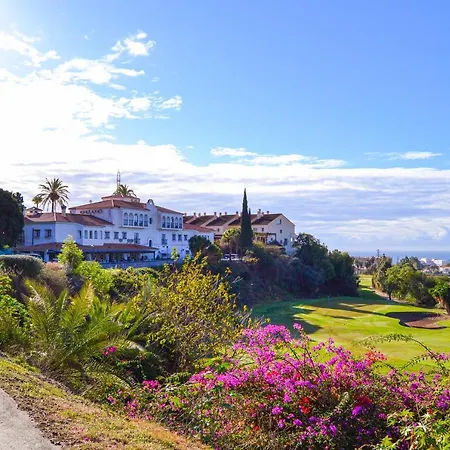 Golf 218 * Malaga